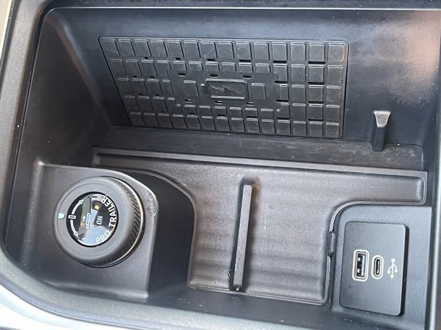 Certified 2025 Ford Expedition Active image 31