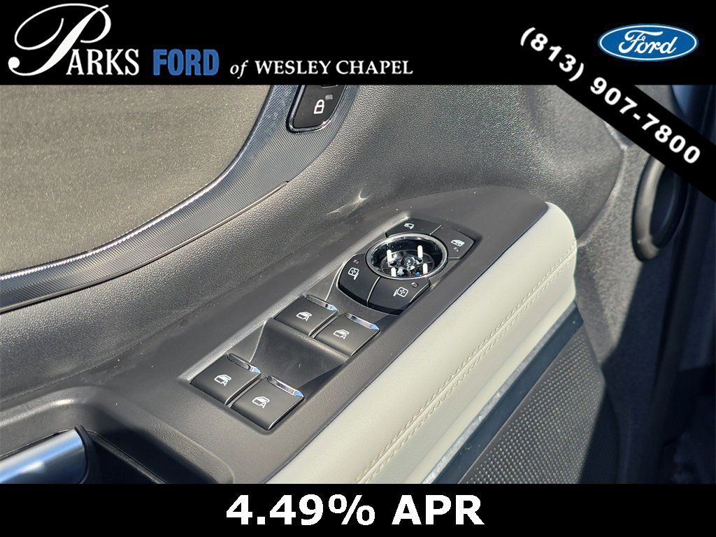 Certified 2025 Ford Expedition Platinum w/ Driver's Package image 19