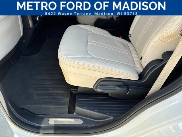 Certified 2022 Ford Expedition Platinum AWD/4WD image 38