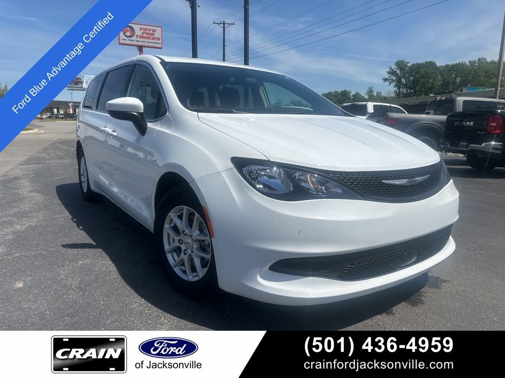 Used 2022 Chrysler Voyager LX