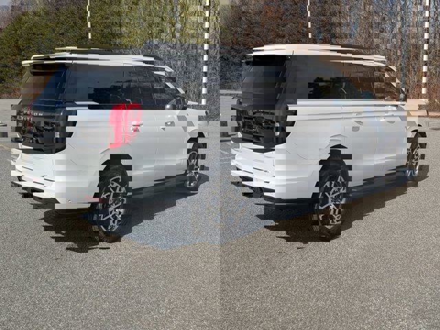 Certified 2025 Ford Expedition Max Active image 4
