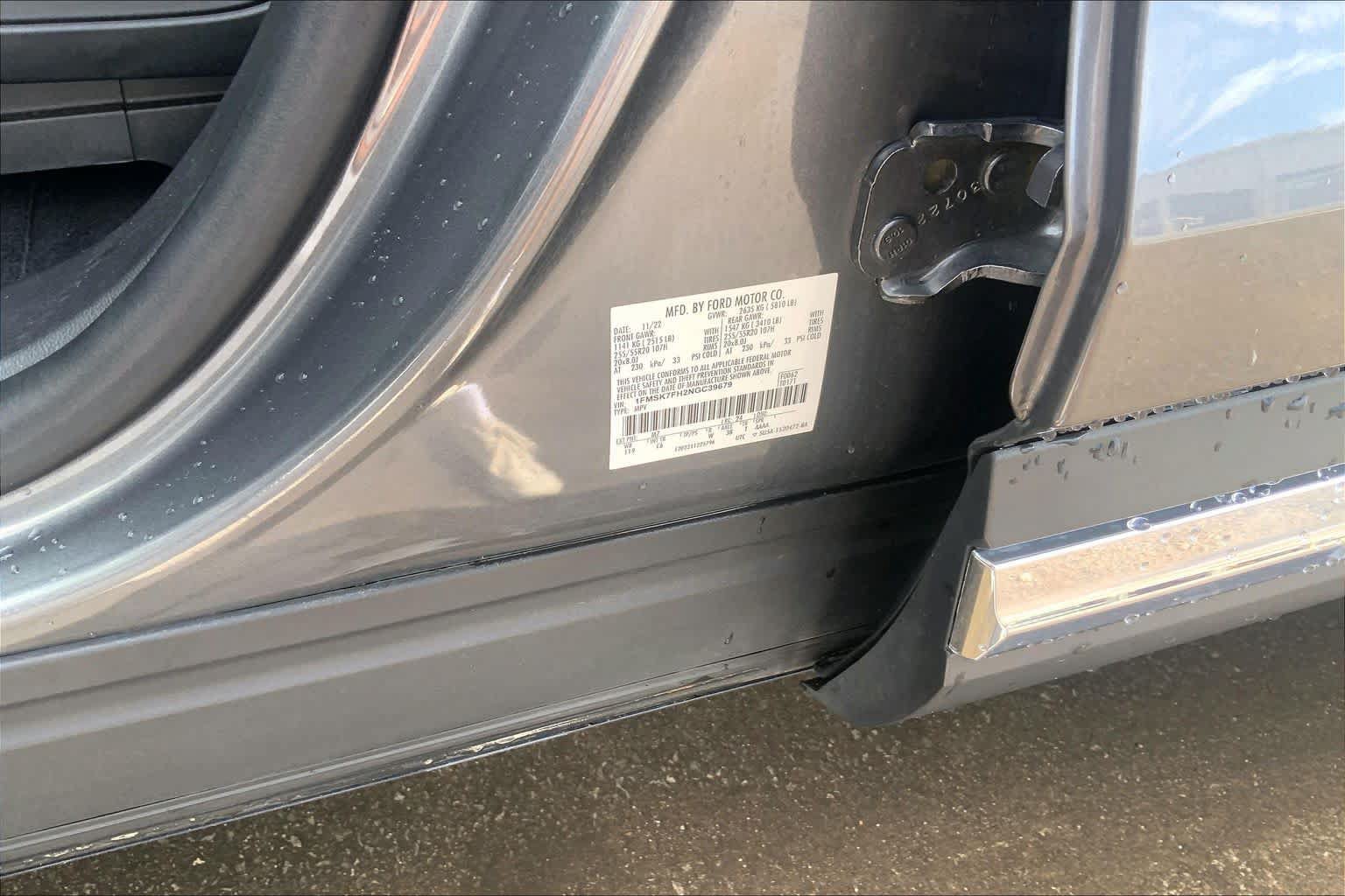 Certified 2022 Ford Explorer Limited w/ Equipment Group 301A RWD image 32