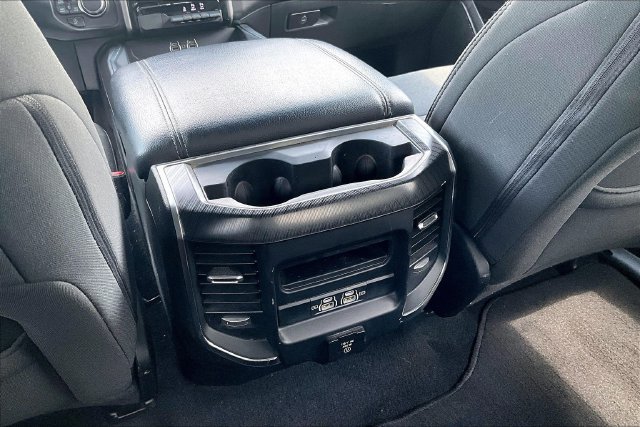 Used 2025 RAM 1500 Big Horn AWD/4WD image 36