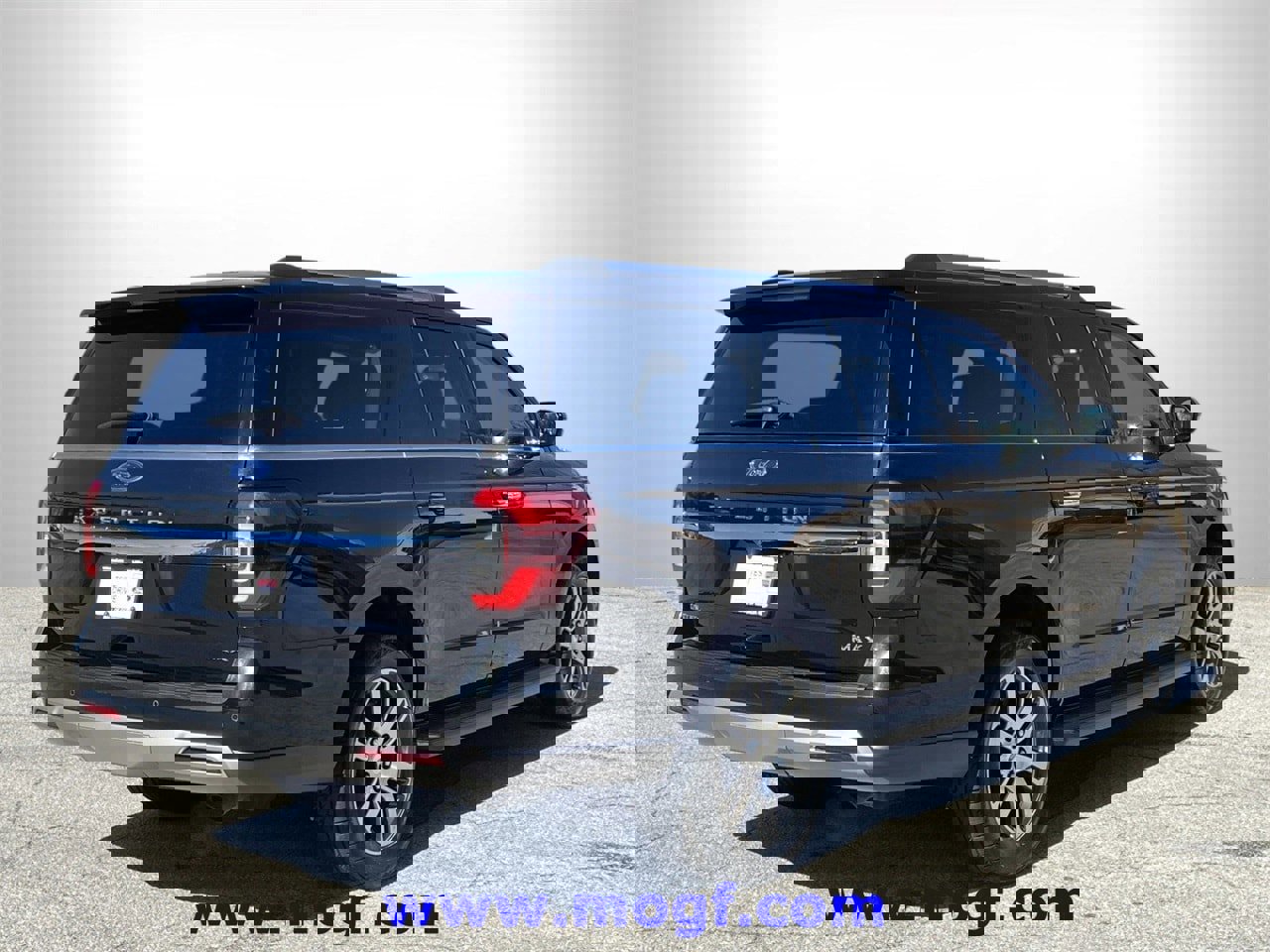 Certified 2024 Ford Expedition Max Limited image 3
