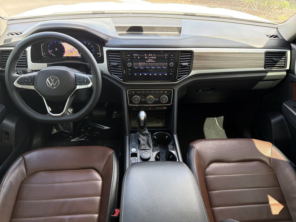 Used 2021 Volkswagen Atlas SEL Premium AWD/4WD image 12