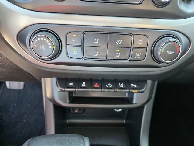Used 2021 Chevrolet Colorado LT w/ Safety Package RWD image 15