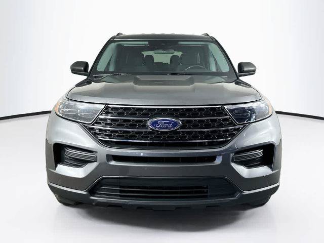 Certified 2024 Ford Explorer XLT RWD image 6