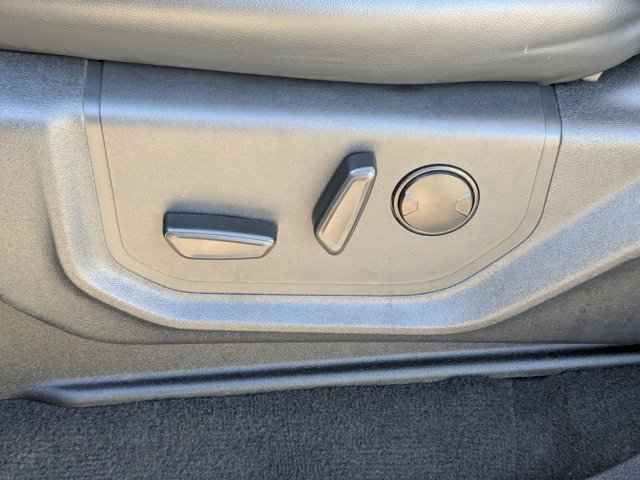 Certified 2024 Ford Expedition XLT image 21