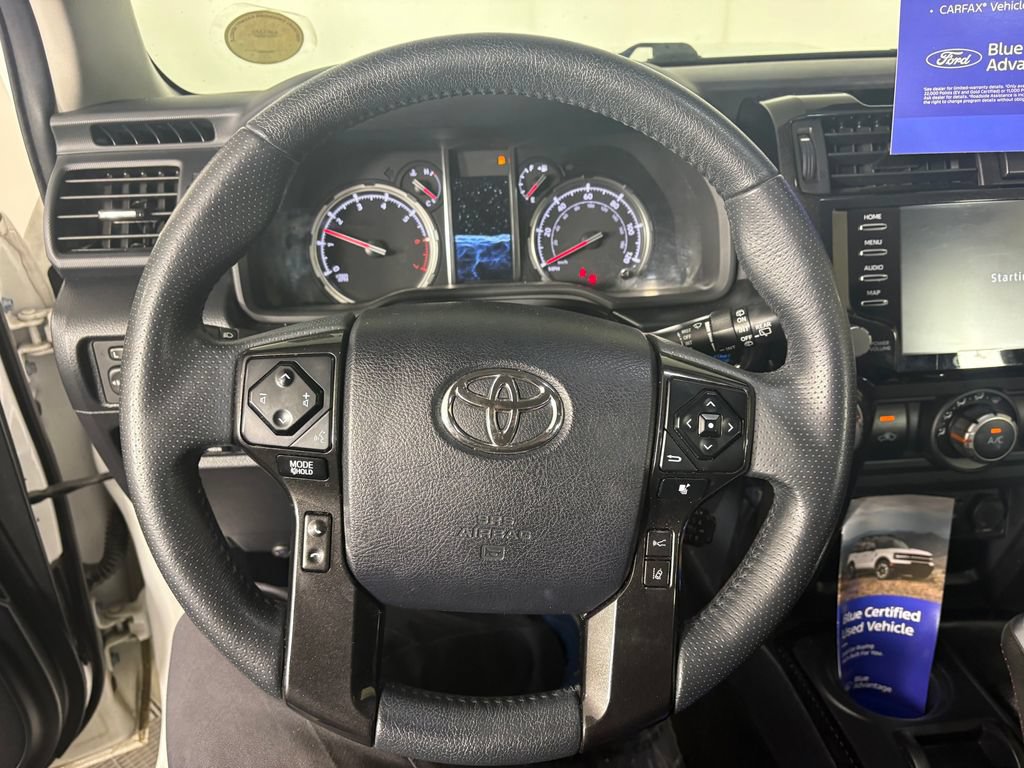 Used 2020 Toyota 4Runner TRD Off-Road Premium w/ Moonroof Package AWD/4WD image 16