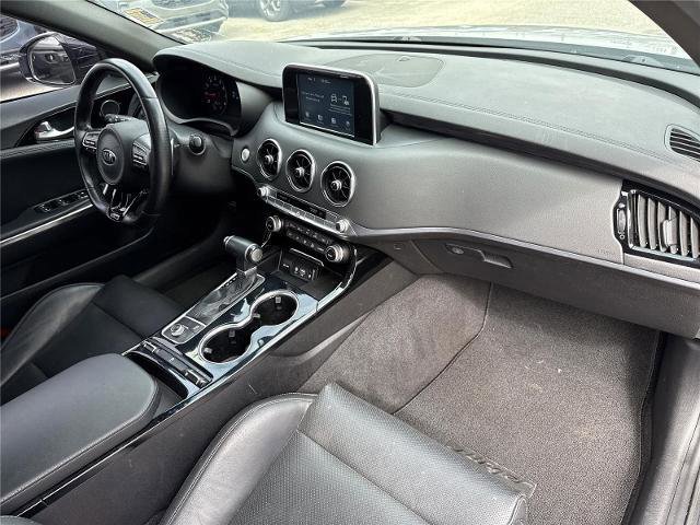 Used 2021 Kia Stinger GT-Line image 19