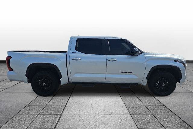 Used 2026 Toyota Tundra Limited AWD/4WD image 4