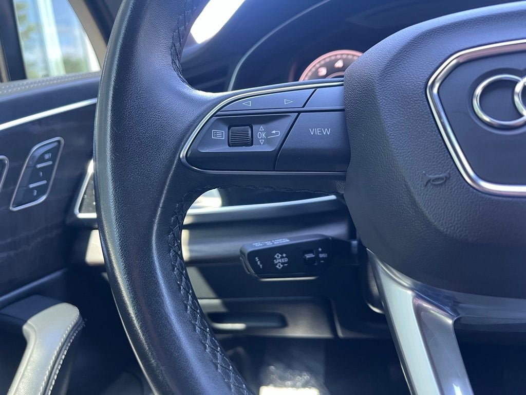 Used 2023 Audi Q7 3.0T Prestige AWD/4WD image 29