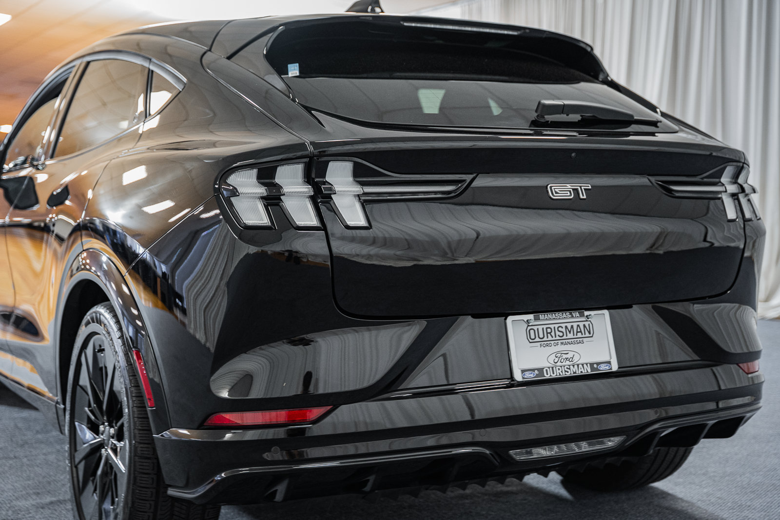 Certified 2025 Ford Mustang Mach-E GT AWD/4WD image 6