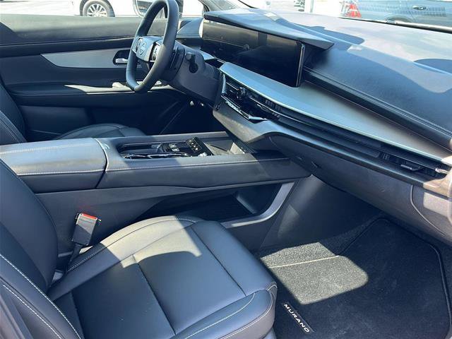 Used 2025 Nissan Murano SL AWD/4WD image 13