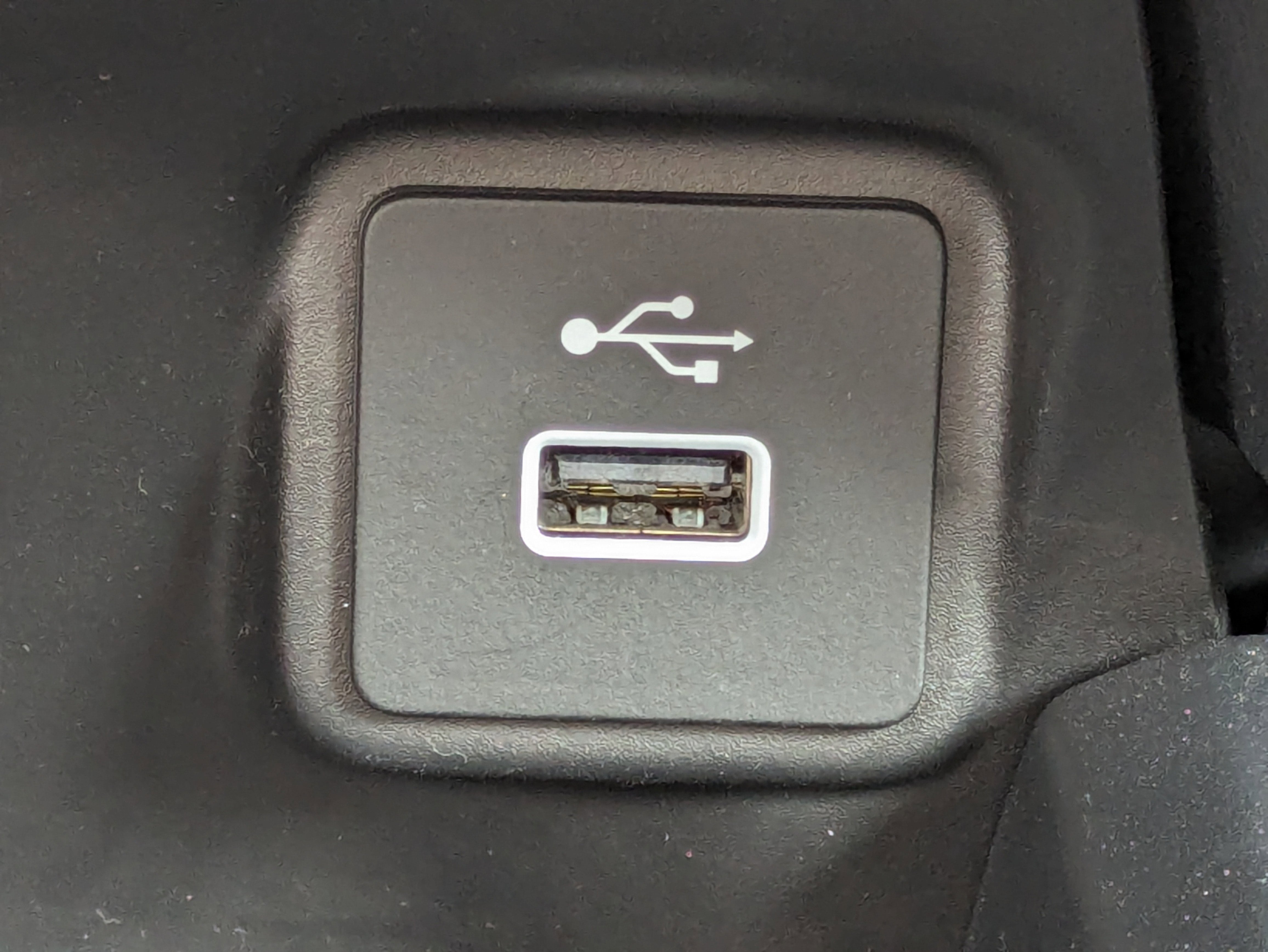 Used 2023 Honda HR-V EX-L image 18