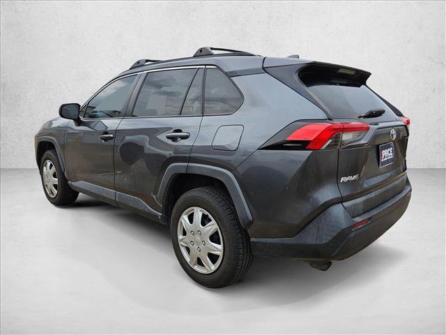 Used 2019 Toyota RAV4 LE image 5