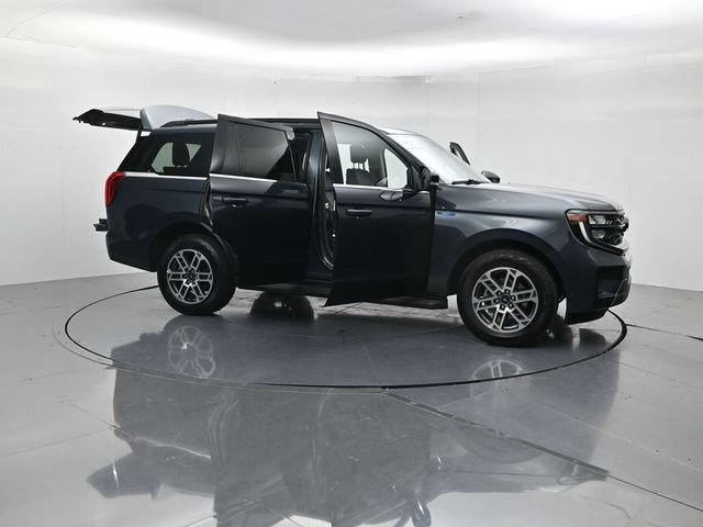 Certified 2025 Ford Expedition Active AWD/4WD image 56
