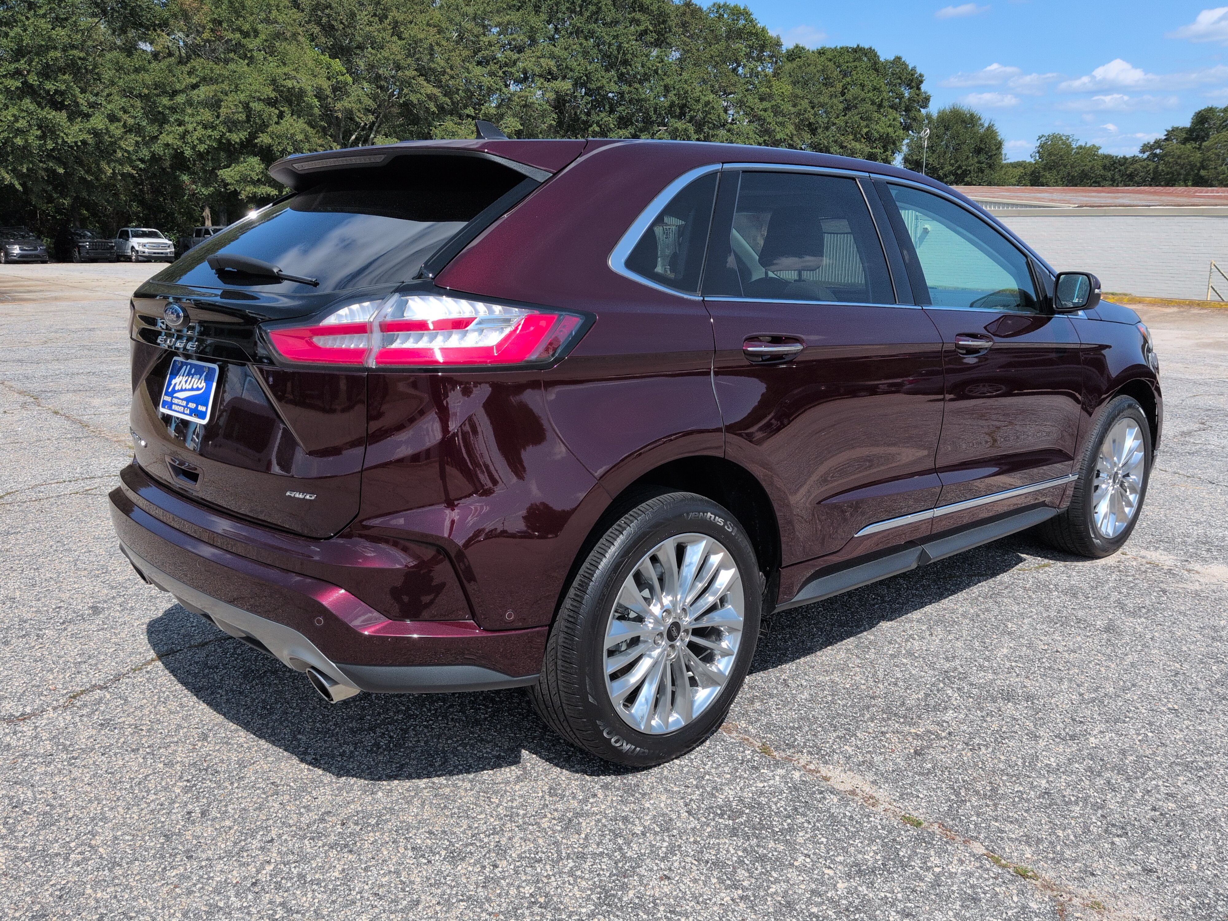 Certified 2024 Ford Edge Titanium w/ Titanium Elite Package AWD/4WD image 3