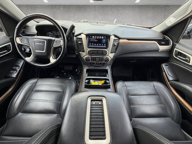 Used 2019 GMC Yukon Denali w/ Denali Ultimate Package AWD/4WD image 21