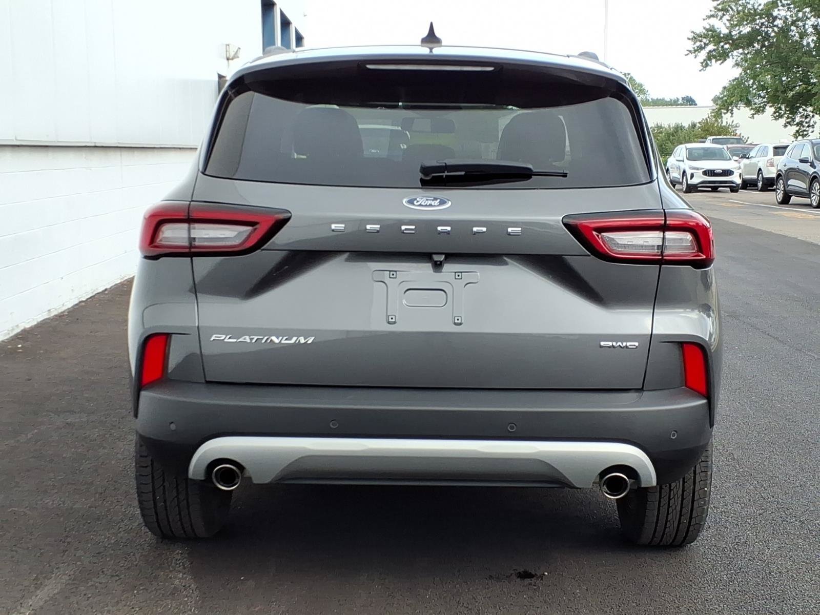 Certified 2024 Ford Escape Platinum AWD/4WD image 5