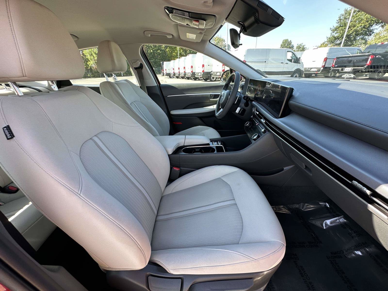 Used 2025 Hyundai Sonata SEL FWD image 26