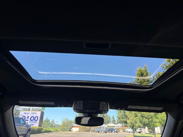 Used 2020 Jeep Grand Cherokee Altitude AWD/4WD image 31