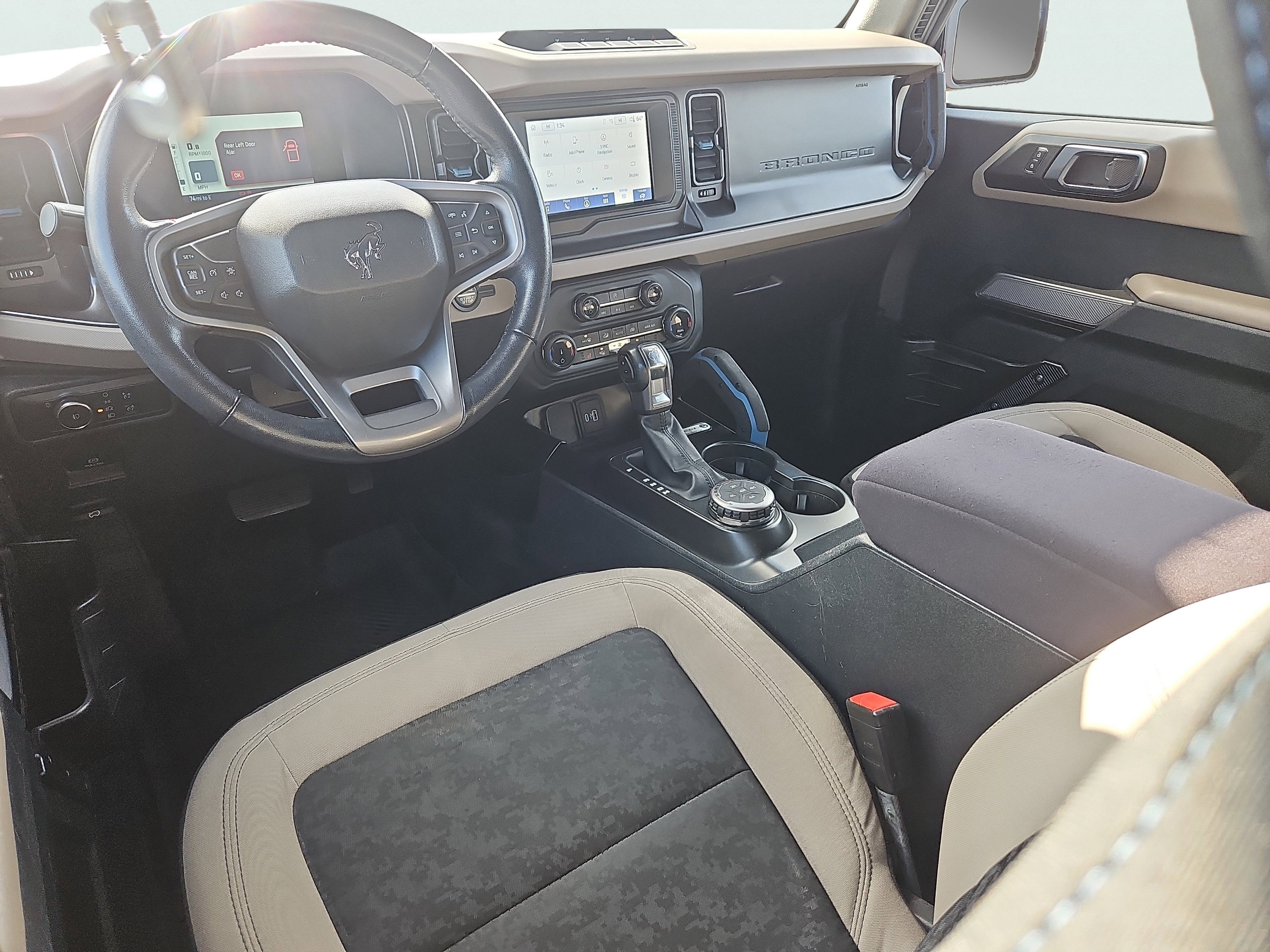 Certified 2022 Ford Bronco Wildtrak image 3