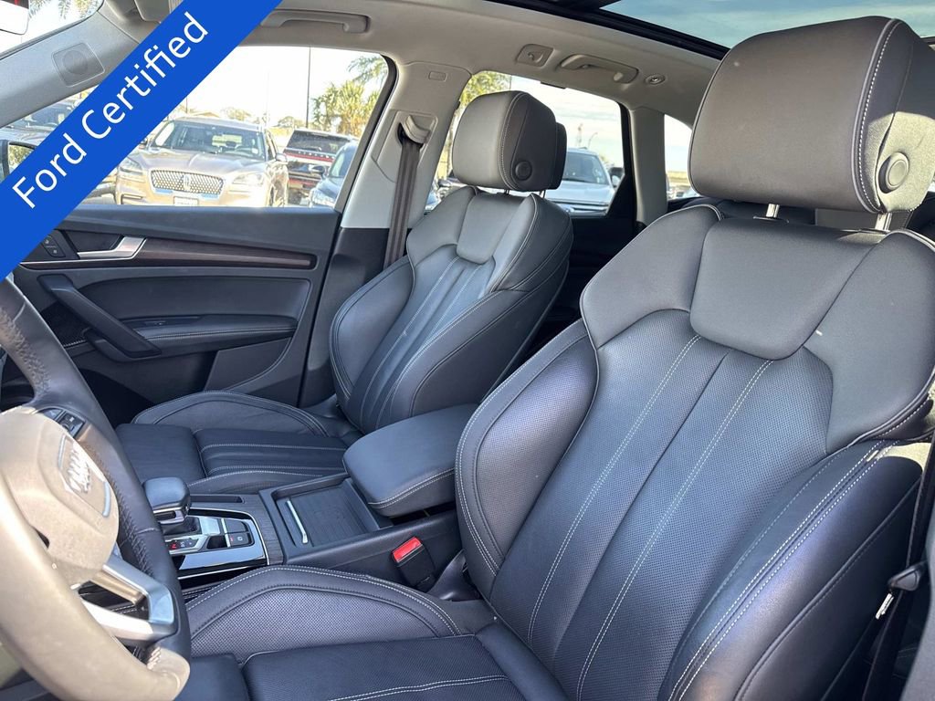 Used 2023 Audi Q5 2.0T Prestige w/ Prestige Package image 18