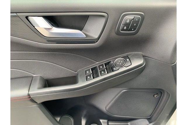 Certified 2023 Ford Escape ST-Line Select w/ Tech Pack #2 image 13