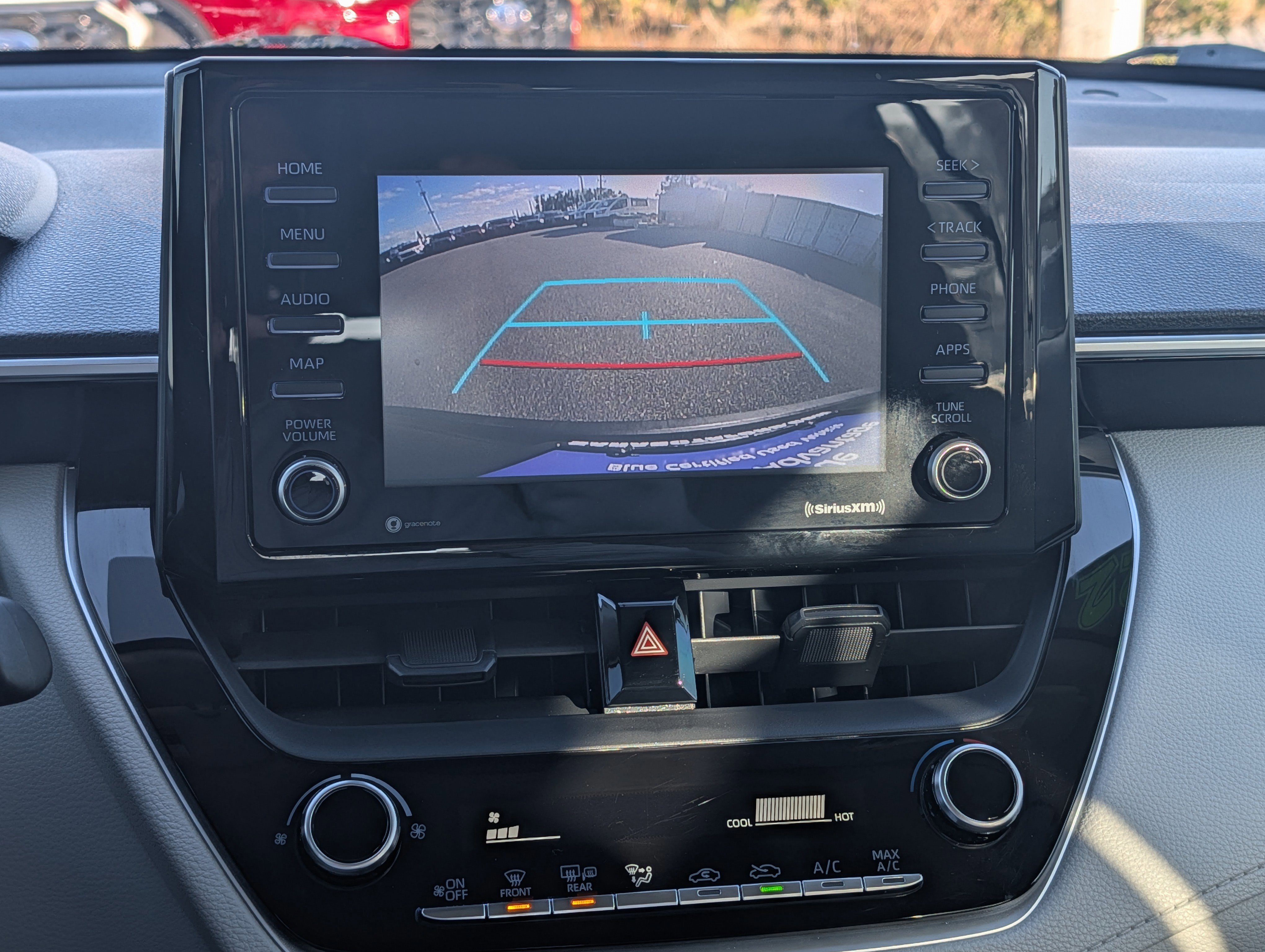 Used 2022 Toyota Corolla Cross L image 28