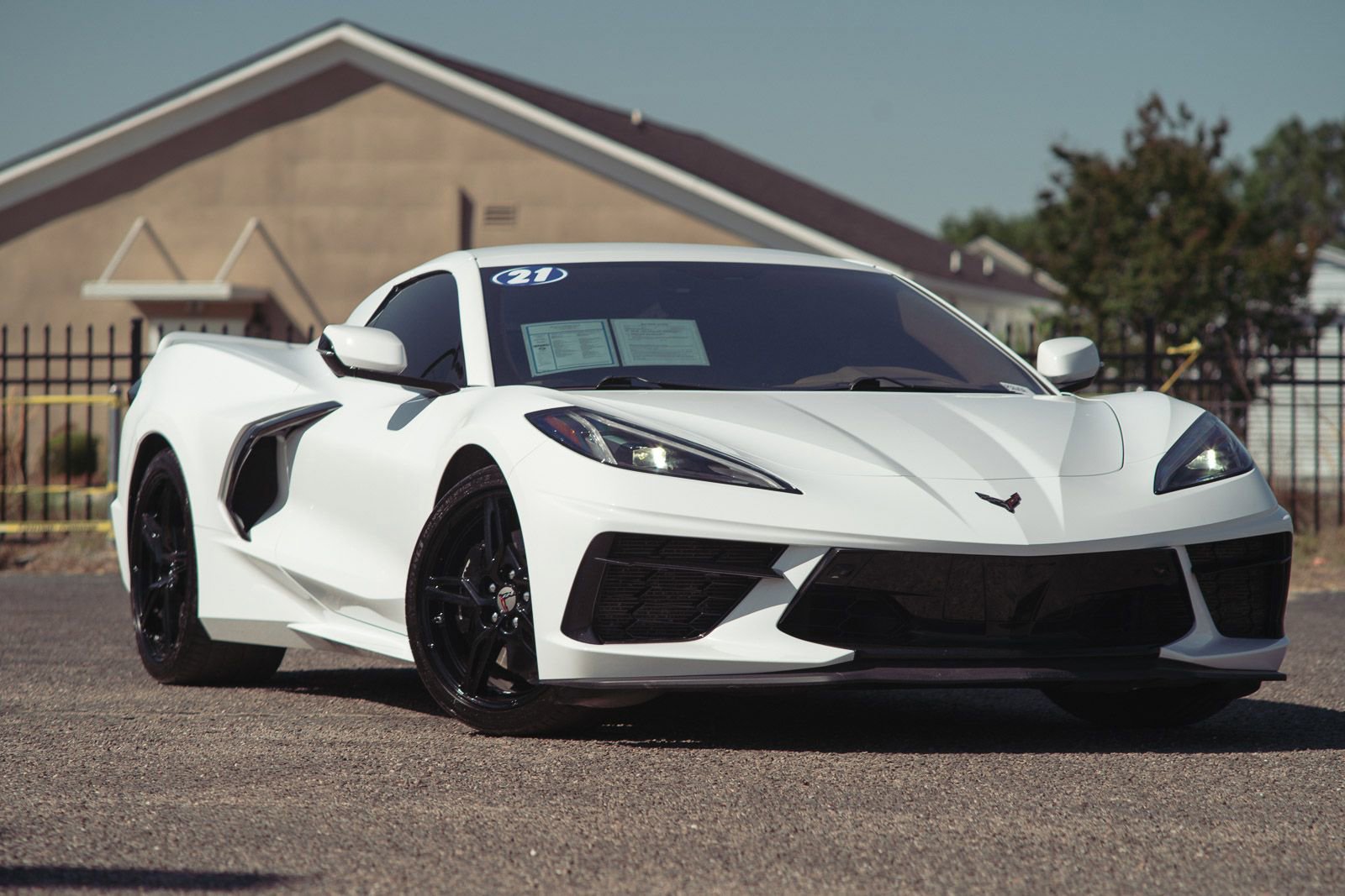 Used 2021 Chevrolet Corvette Stingray Premium Conv w/ Z51 Performance Package image 14