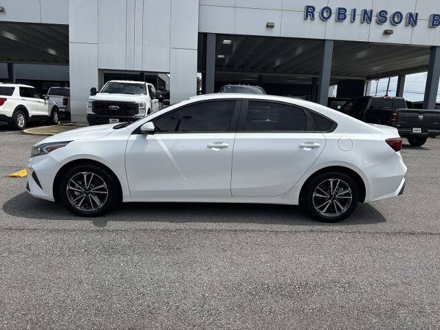 Used 2022 Kia Forte LXS FWD image 8