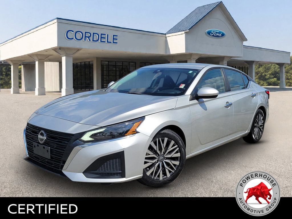 Used 2023 Nissan Altima 2.5 SV