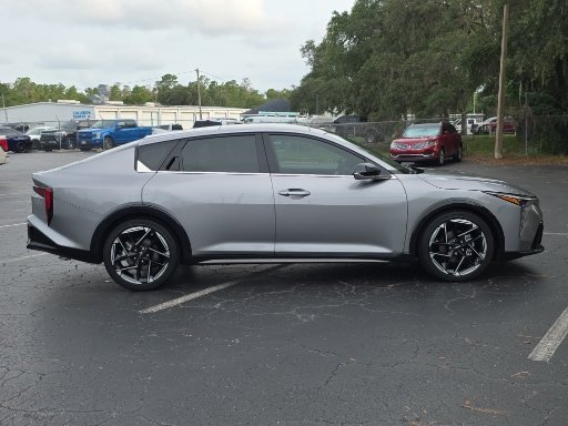 Used 2025 Kia K4 EX w/ GT-Line Premium Package FWD image 2