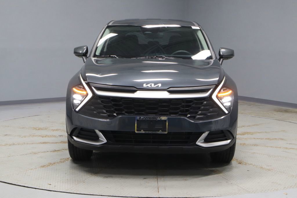 Used 2025 Kia Sportage LX AWD/4WD image 8
