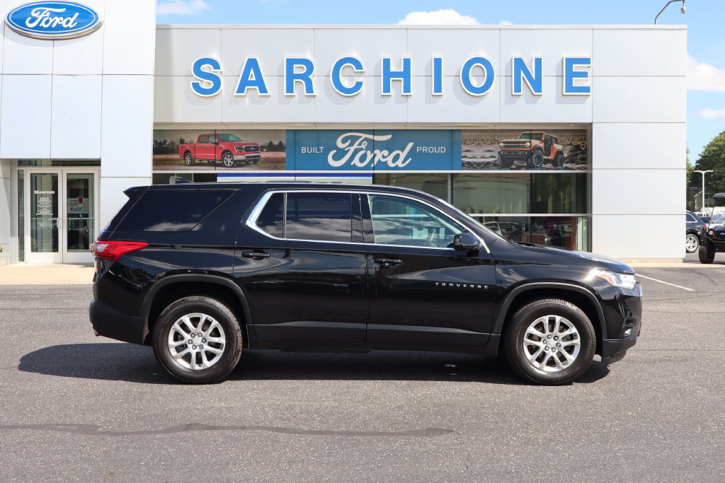 Used 2020 Chevrolet Traverse LS AWD/4WD image 2