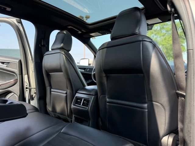 Certified 2023 Ford Edge ST-Line AWD/4WD image 19