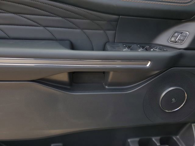 Certified 2024 Ford Expedition Max Platinum image 8