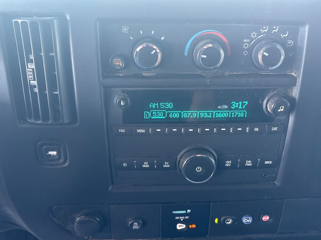 Used 2023 Chevrolet Express 2500 w/ Driver Convenience Package RWD image 15