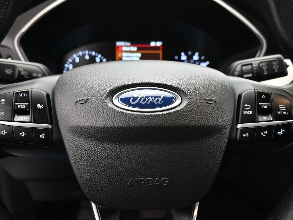 Certified 2020 Ford Escape SE image 40