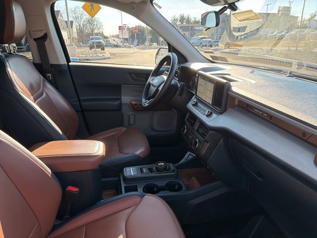 Certified 2023 Ford Maverick Lariat w/ Equipment Group 500A Standard image 37