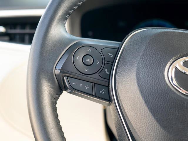 Used 2024 Toyota Corolla Cross XLE image 22