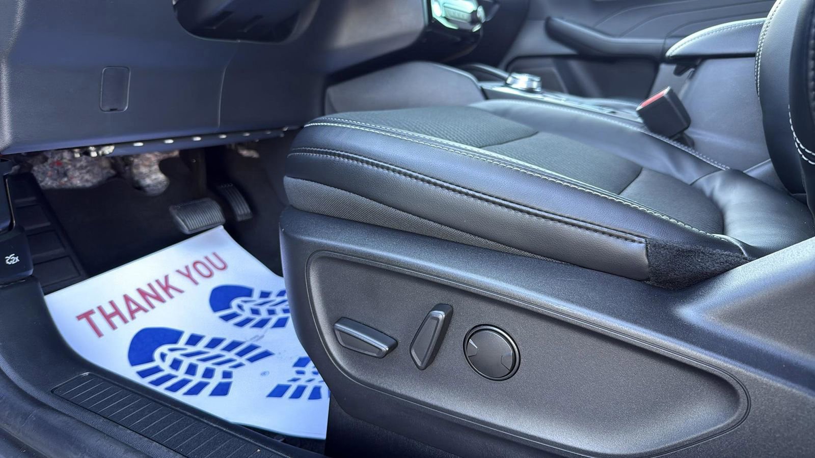 Certified 2026 Ford Escape SE image 11