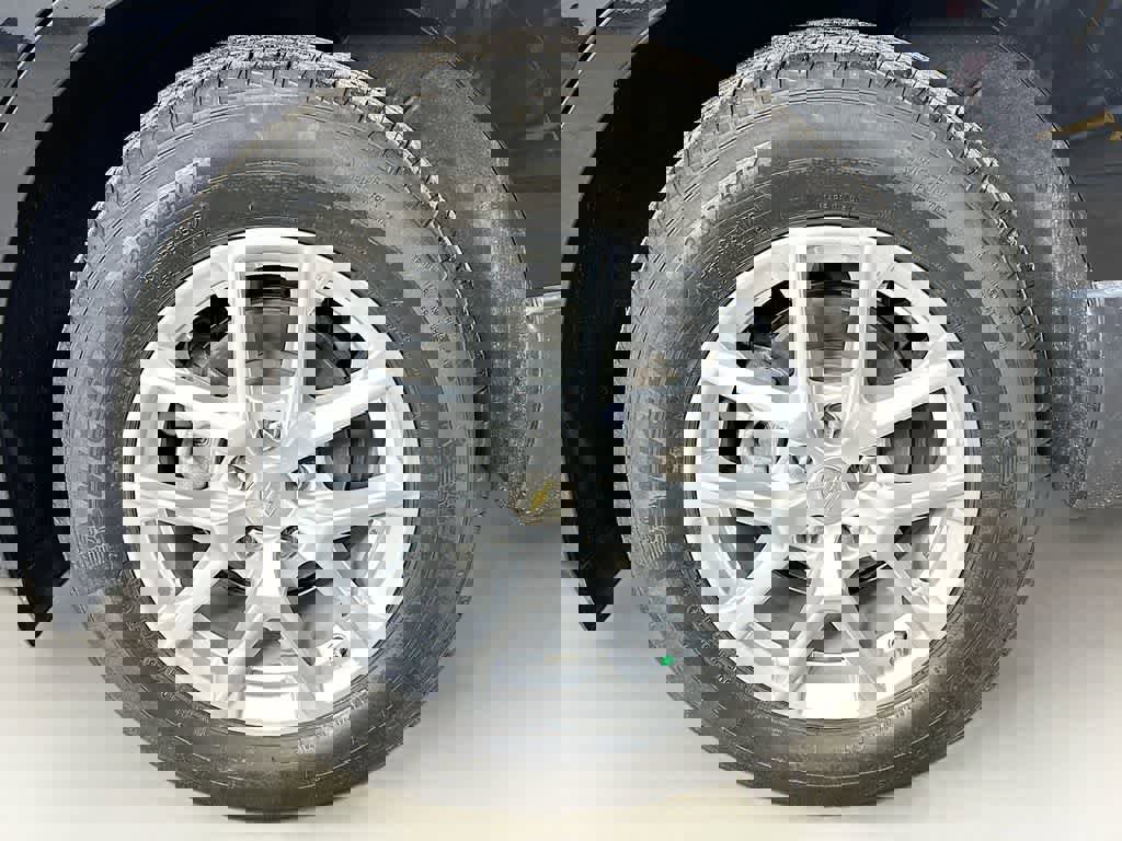 Used 2024 Chevrolet Equinox LT image 11