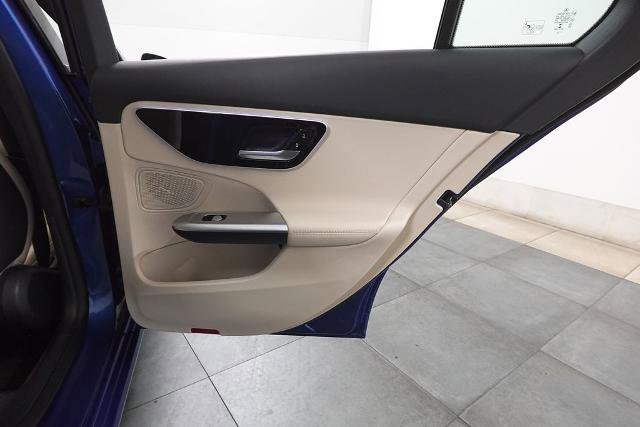 Used 2023 Mercedes-Benz C 300 4MATIC Sedan image 29