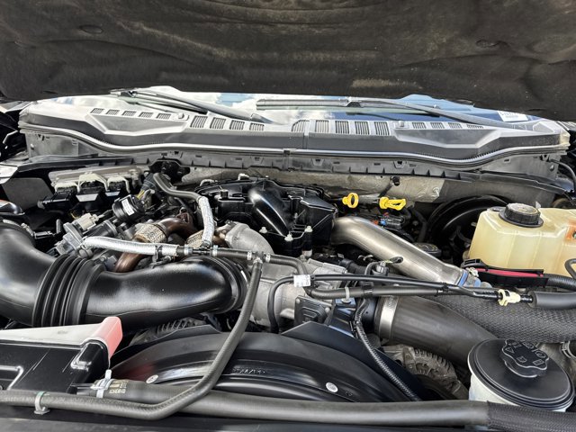 Certified 2018 Ford F250 XLT AWD/4WD image 2