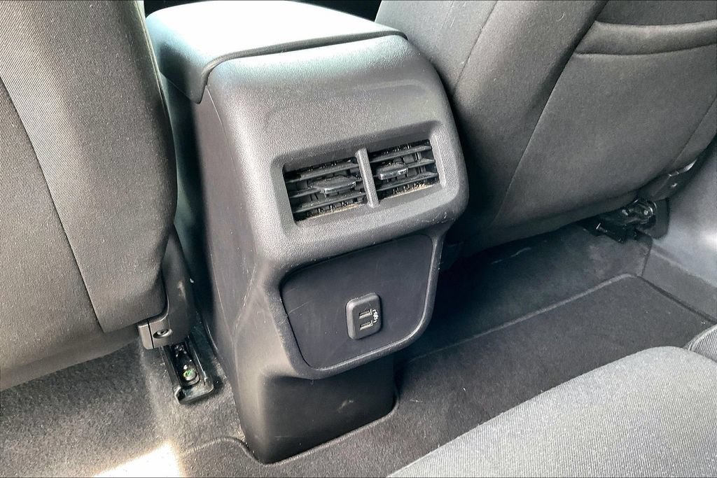 Used 2024 Chevrolet Equinox LT AWD/4WD image 33