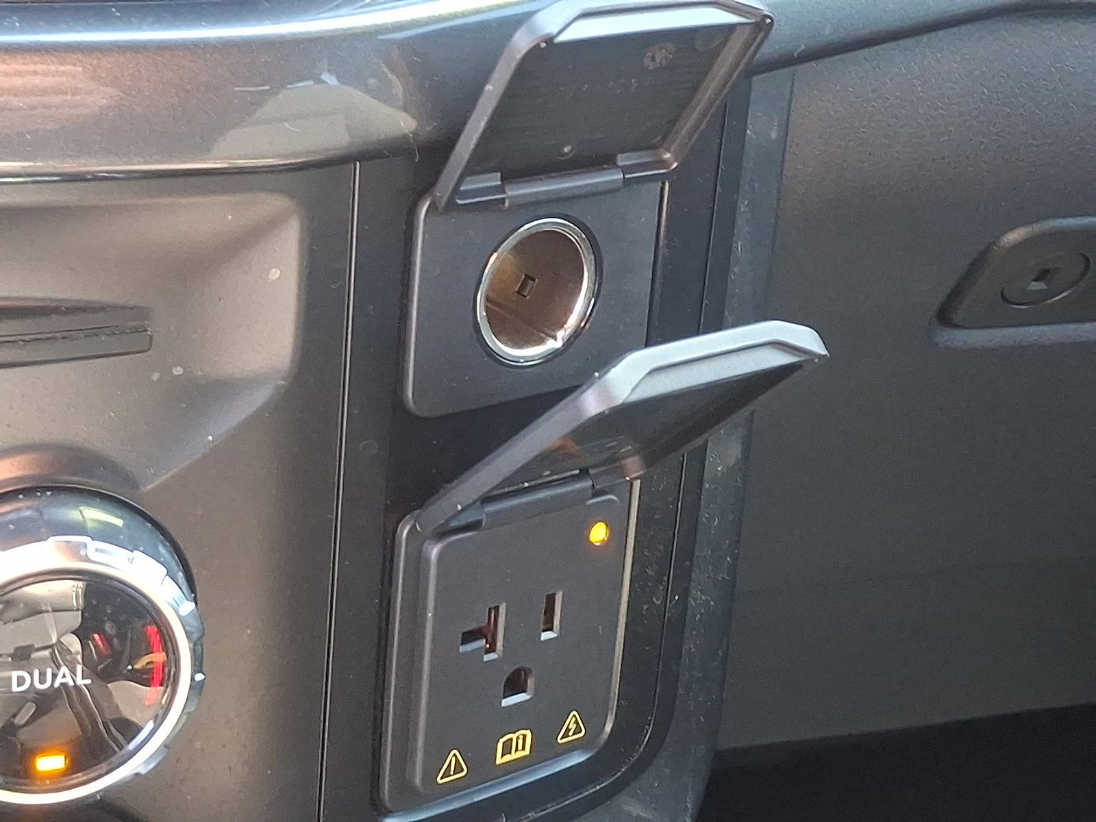 Certified 2023 Ford F150 XLT w/ Equipment Group 302A High image 27