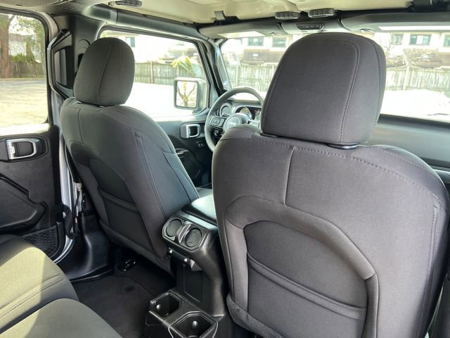 Used 2023 Jeep Gladiator Sport image 31