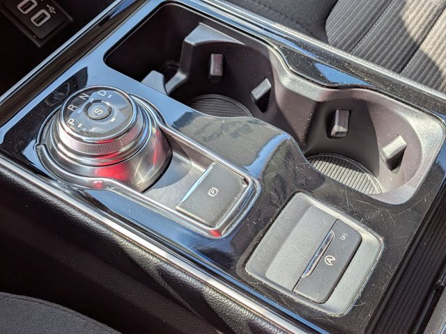 Certified 2019 Ford Edge SEL FWD image 26
